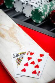 Dragon Tiger dan permainan cepat di platform 8id slot